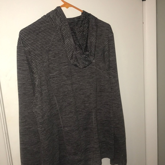 Sold @ consignment. - Picture 4 of 5